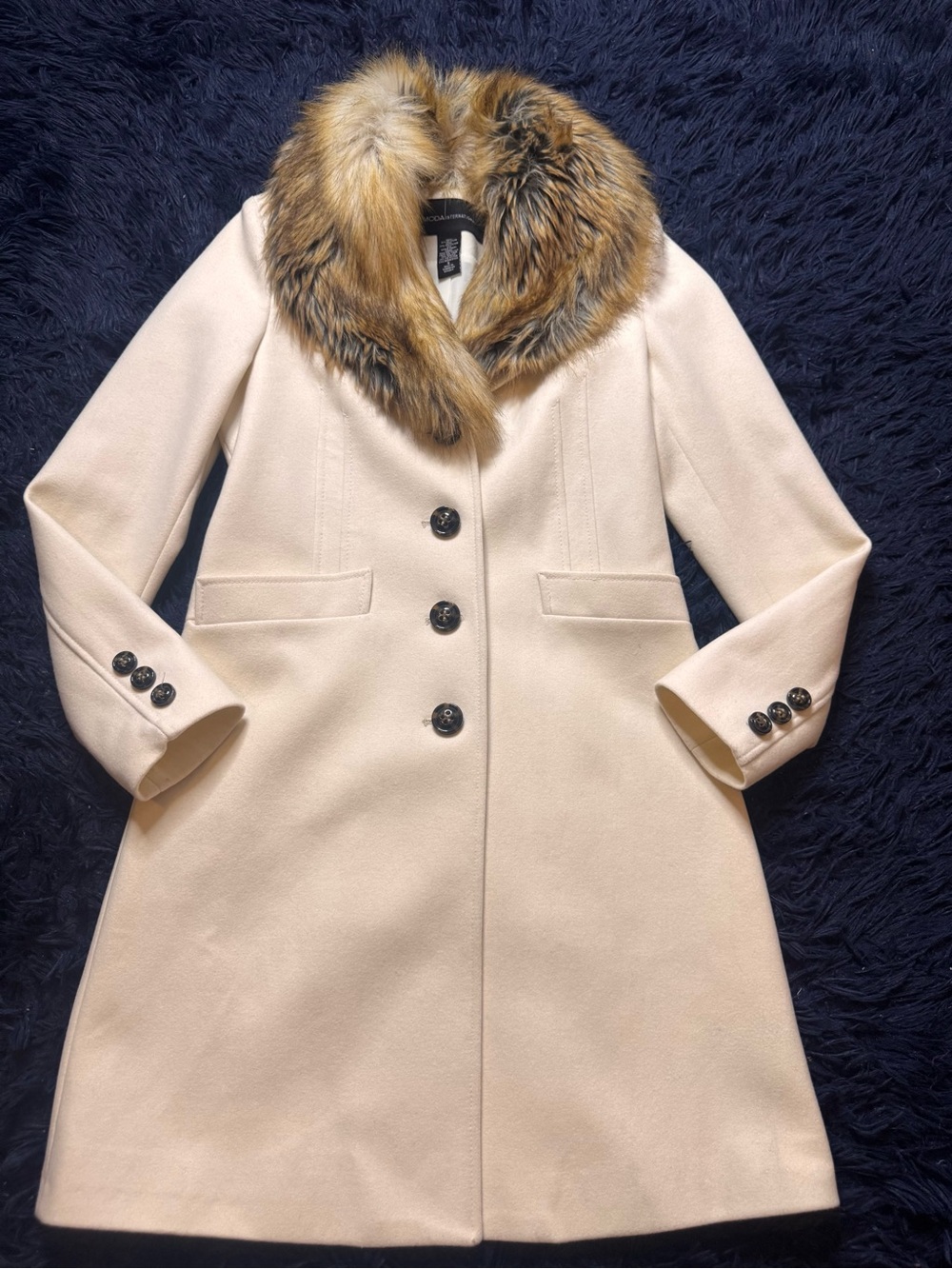 NWOT Moda International Fur Collar Coat in Ivory. Size S